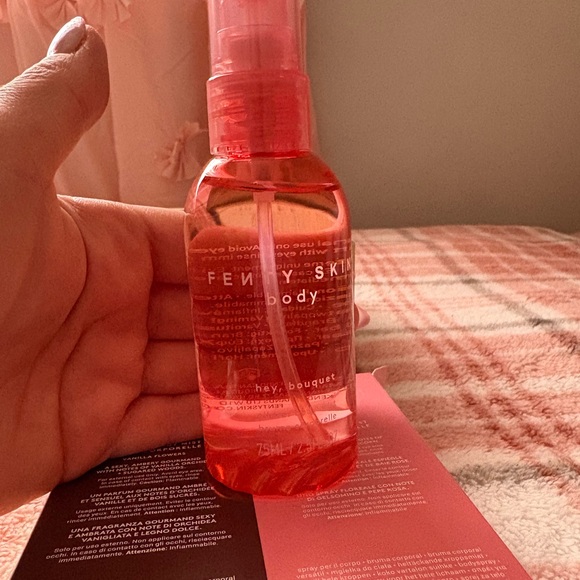 FENTY Body Hey, Bouquet - Picture 4 of 4